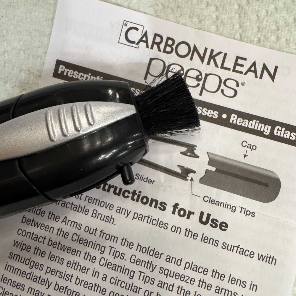 CarbonKlean Peeps Lens Cleaner for Glasses. Salmon Pink color. - Picture 4 of 5